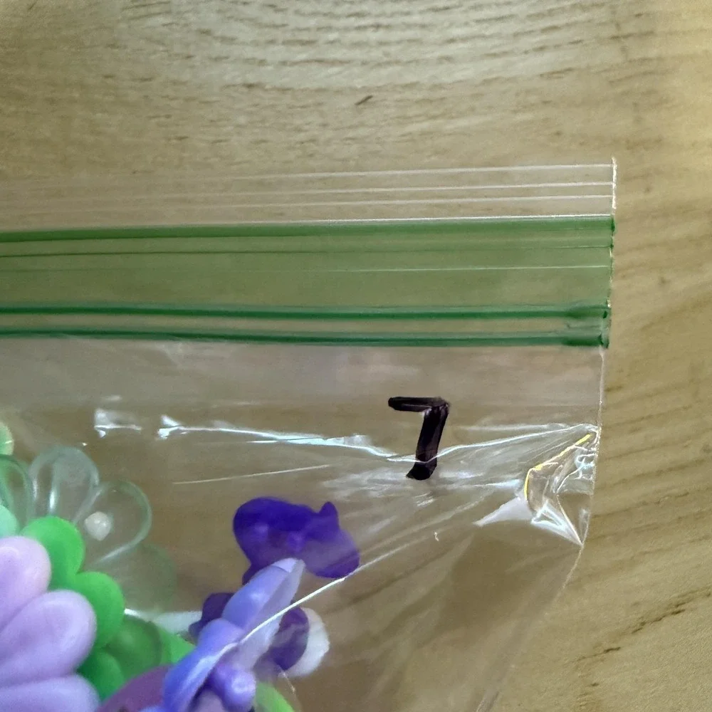 Plastic Hair Clips Barrettes Vintage 80's 90's Flowers Bows Lot of ~100